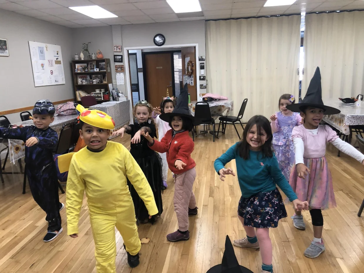 Escola Portuguesa de Cambridge e Somerville students and community event